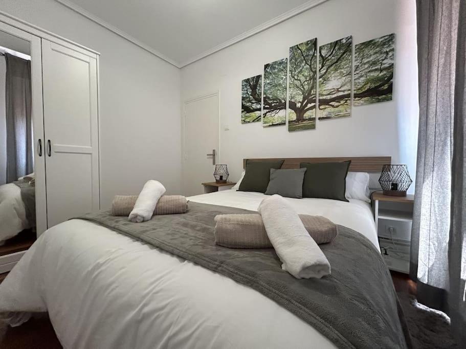 Deusto Apartment Bilbao Luaran gambar